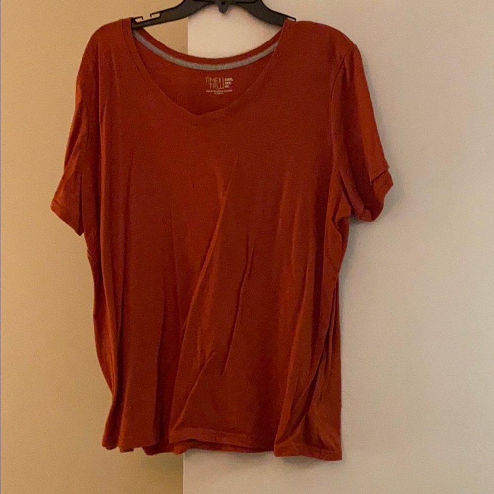 Orange/ Red Tshirt